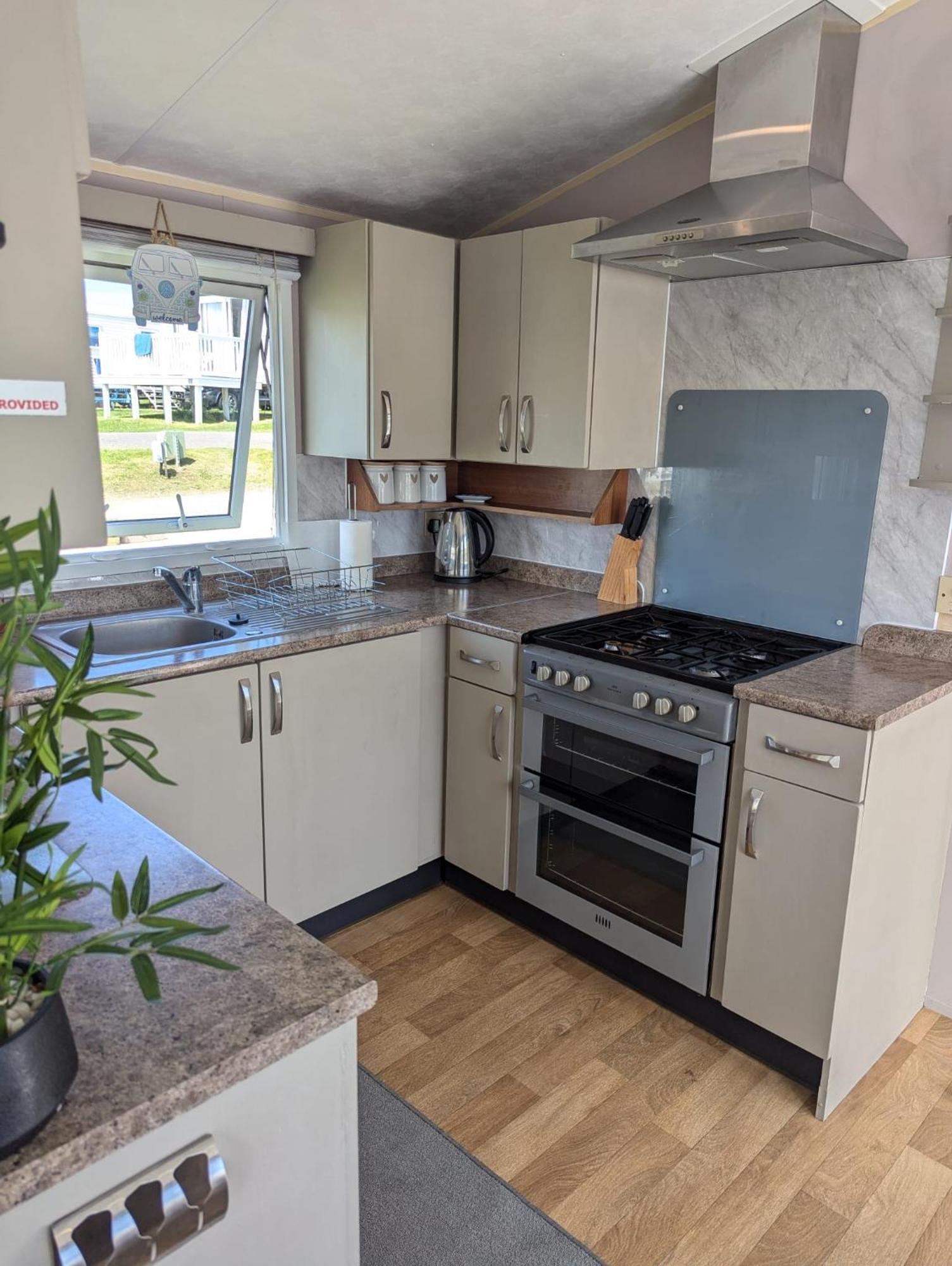 Lovely Family Dog Friendly Caravan On Littlesea Holiday Park Weymouth Haven Wyke Regis Bagian luar foto